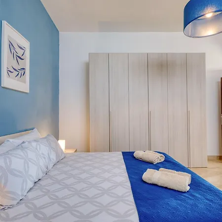 Spacious, Bright, Valley & Sea View Maisonette Apartment *