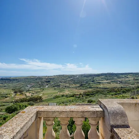 Spacious, Bright, Valley & Sea View Maisonette Apartment *