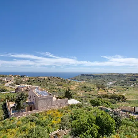 Spacious, Bright, Valley & Sea View Maisonette Apartment