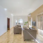 Spacious, Bright, Valley&sea View Maisonette *