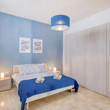 Spacious, Bright, Valley & Sea View Maisonette * Xagħra