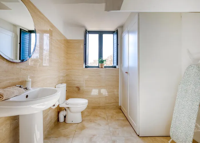 Spacious, Bright, Valley&sea View Maisonette Apartamento *