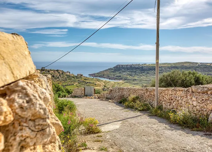 Appartement Spacious, Bright, Valley & Sea View Maisonette *