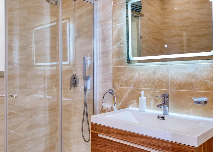 Appartement Spacious, Bright, Valley & Sea View Maisonette *