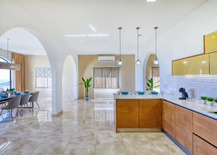 Apartamento Spacious, Bright, Valley&sea View Maisonette Xagħra