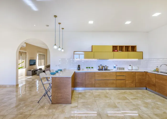 Appartement Spacious, Bright, Valley & Sea View Maisonette