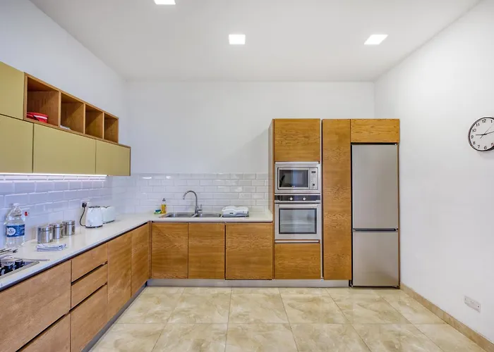 Appartement Spacious, Bright, Valley & Sea View Maisonette *